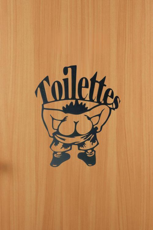 Dekor Tuvalet Wc Eğlenceli Dekorasyon 20 Cm ( Büyük Boy )