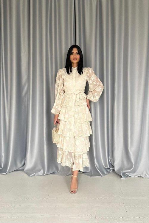 Bej Valonlu Şeritli Kat Kat Elbise