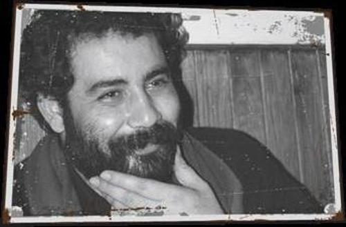 Ahmet Kaya Siyah Beyaz Retro Ahşap Poster 20x30