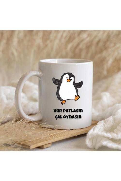 Vur Patlasın Çal Oynasın İllüstratif Penguen Baskılı Kupa Bardak