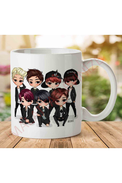 Art hedi̇ye BTS Karakterler Anime İki Tarafı Baskılı Kupa Bardak.jpg