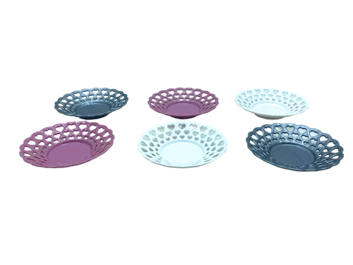 6 PARÇA  RENKLİ PLASTİK ÇAY TABAK 