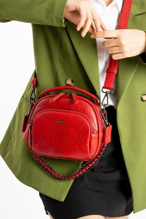 Kadın Postacı Çanta 20*16 Cm Çapraz Askılı Omuz Çantası Suni Deri Mega Çanta Zincir Detaylı