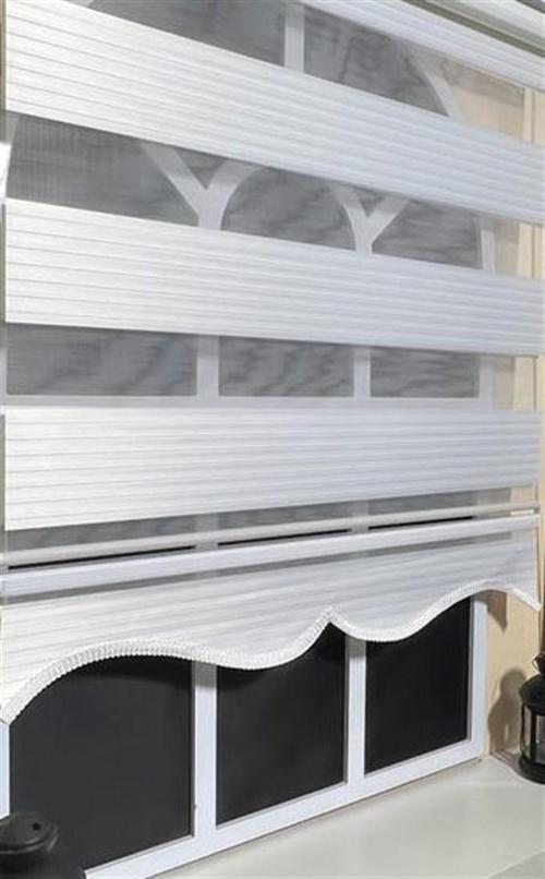 Pliseli Zebra Stor Perde Beyaz  Etek Dilimli STB480