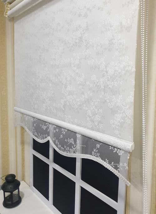 Çiftli Sistem Kırık Beyaz Tül Perde ve Ekru Stor Perde Alüminyum Kasalı STB4003