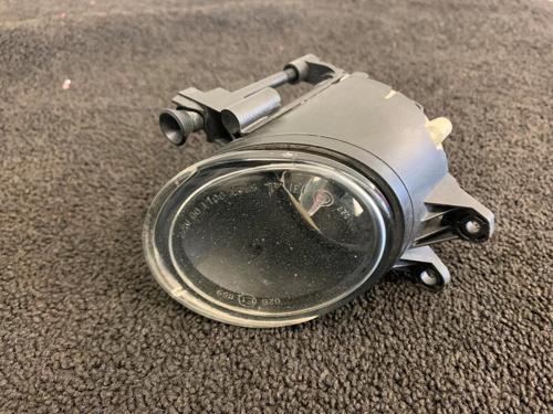 Volvo S-40/V-40/V-50  2008 2011 Sis Lambası Sağ  (Oem No:30764931)