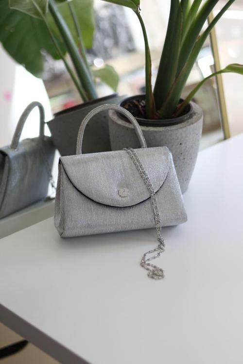 Silver Kristal Toka Detaylı Çizgi Doku Abiye Çanta