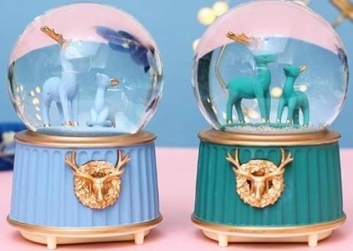 Mavi-yeşil Geyik Kar Küresi Küçük Boy