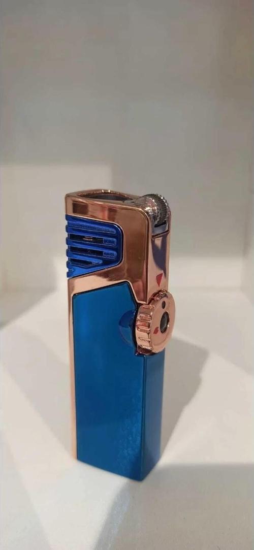 Güçlü Rüzgar Geçirmez Üçlü Pürmüz Çakmak