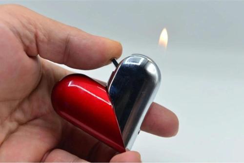 Kısa Metal Sigara Kutusu