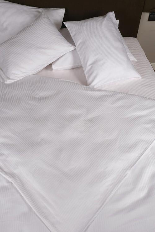 Atina Serisi Tek Kişilik Pamuk Saten Otel Nevresim Takımı