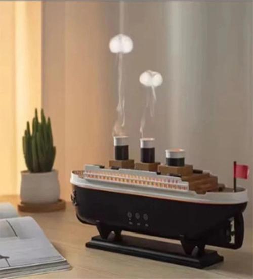 Titanic Gemi Hava Nemlendirici Işıklı Fonksiyonlu Buhar Makinesi Kumandalı