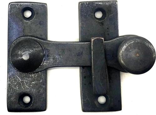 Antika Tarz Dekoratif Pirinç Cerman Kapak Mandalı – 55x70mm, Oksit