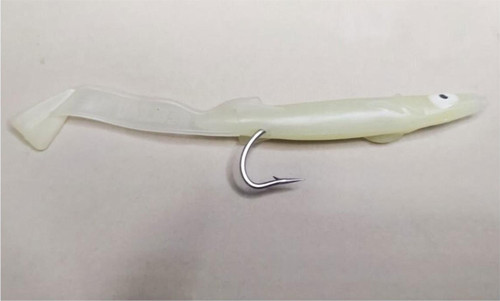 Raglou Tarzı Iğneli Silikon Yem 10,5 Cm Beyaz (2 AD)