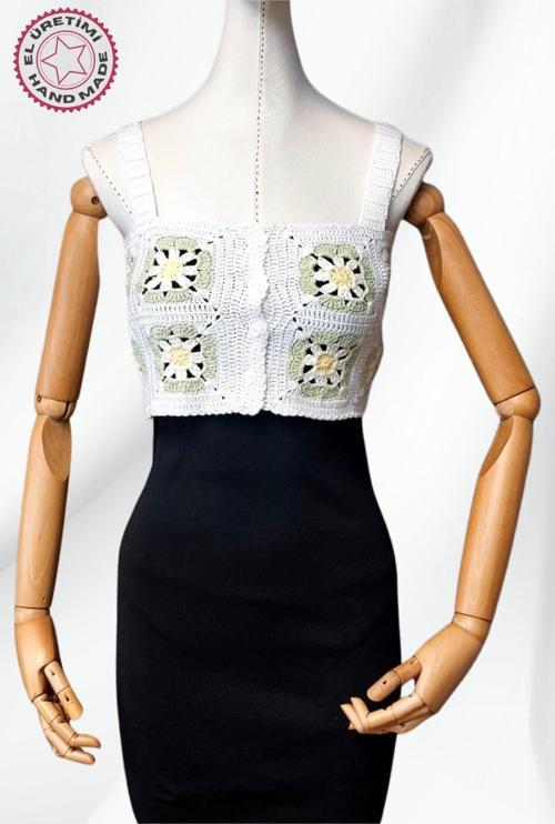 - Yıldız 7202 8363 El Örgüsü Yazlık Beyaz Kadın Büstiyer / Crop Bluz - 36/38/40 - Yeşil