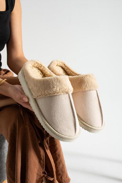 Kadın Tüylü Peluş Sessiz Ev Terliği Terlik TS1194