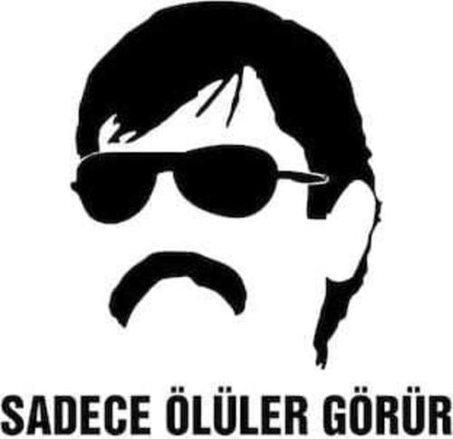 Traktör Arka Cam Yazısı Araç Arka Cam Yazısı Pala Sadece Ölüler Görür Yazısı Sticker