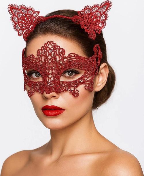Romantik Kırmızı Dantel Maske Seti – Kedi Kulaklı Taç Ve Maske 3 No