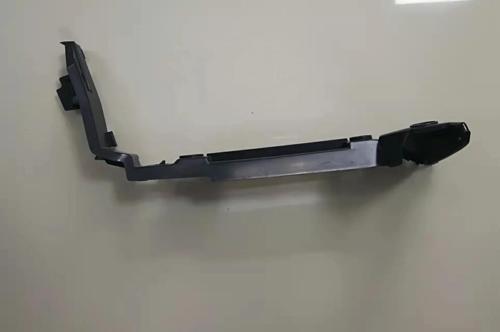 Vw T6 2015- Tampon Braketi Arka Sol  (Oem No:7E0807393B)