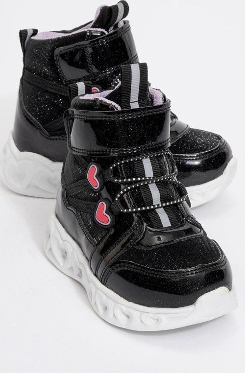 Kız Çocuk Siyah Işıklı Taban Suya Dayanıklı Anatomik Günlük Bot