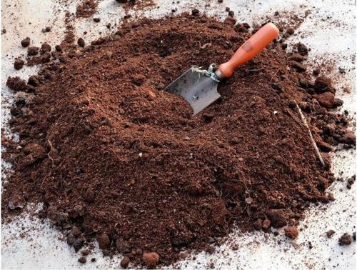 Hayvan Gübresi (KOYUN VE KEÇİ) Karışımı 1 Kg Yanmış Elenmiş