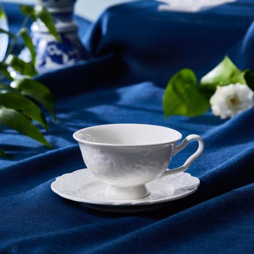 Beatrice Kahve Fincanı ve Tabağı 100 ml