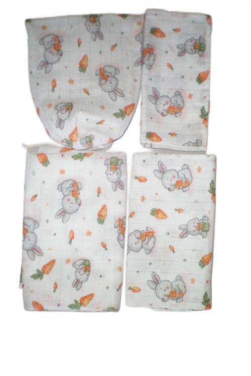 Bebek Müslin Bez Battaniye Set 6 Parça Havuç Yiyen Tavşan Gri Kırmızı