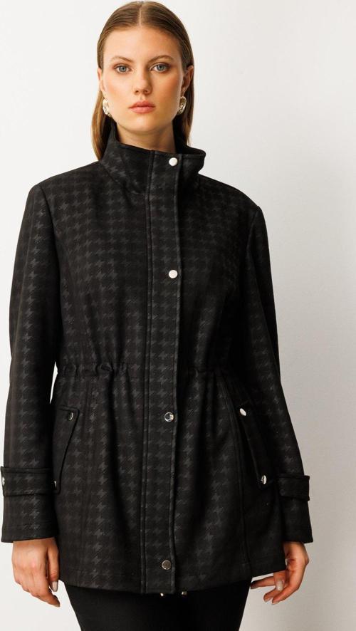 Kadın Büyük Beden Beli Lastikli Kazayağı Desenli Trenç 7541 Siyah