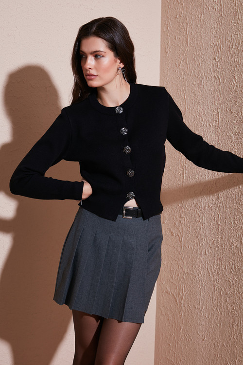 Premium Regular Fit Yuvarlak Yaka Crop Triko Bayan Hırka 680HI00110 SİYAH