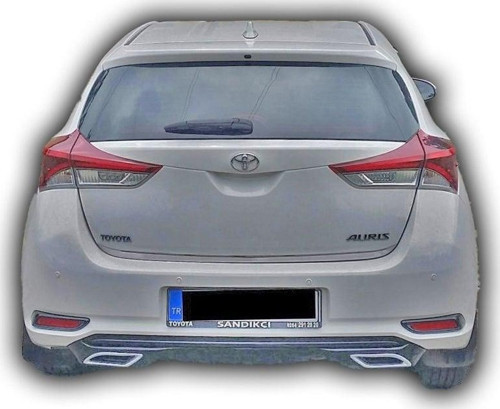 Toyota Auris 2010 - 2012 Makyajlı Difüzör Boyalı