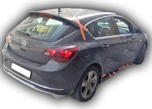 Opel Astra J HB Küçük Spoiler Boyasız