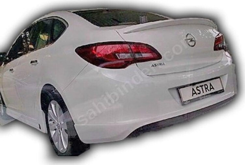 Opel Astra J Sedan Arka Karlık Boyalı