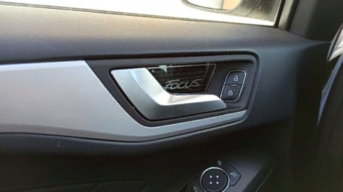 Ford Focus 2019+ Kapı Kolu İç Açma Kaplama-Titanyum Sinyal