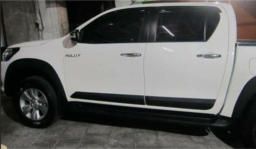Toyota Hilux 2016 Gövde Kapı Kaplama Küçük Model