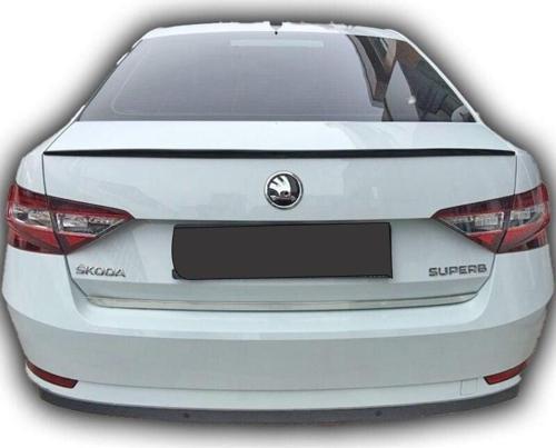 Skoda SuperB Spoiler Boyalı