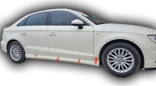 Audi A3 2015 Sedan Yan Marşpiyel Boyalı