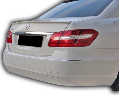 Mercedes E-Serisi W212 Uyumlu Anatomik Spoiler Boyalı