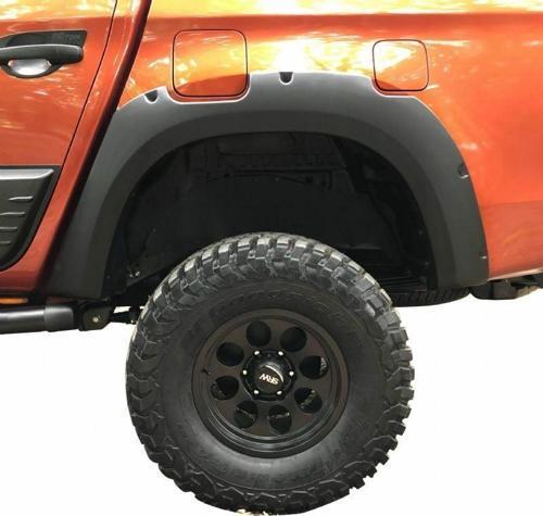 Mitsubishi L200 2019+ Çıkıntılı Civatasız Çamurluk Kaplama Dodik Çift Depo