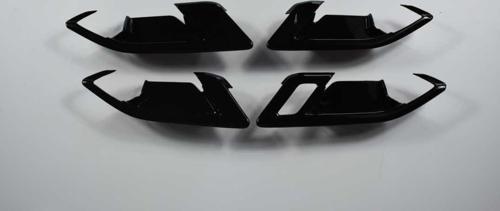 Volkswagen Golf 8 Uyumlu İç Kapı Kolu Kaplama / Piano Black