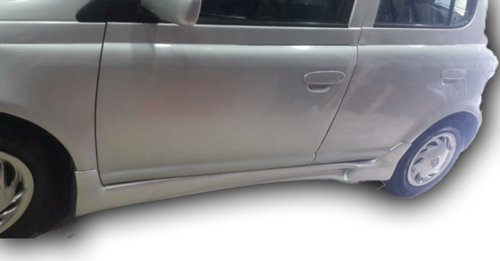 Toyota Yaris Eski Kasa Marşpiyel Boyasız