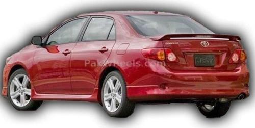 Toyota Corolla Sedan 2007-2011 Işıklı Spoiler Boyasız