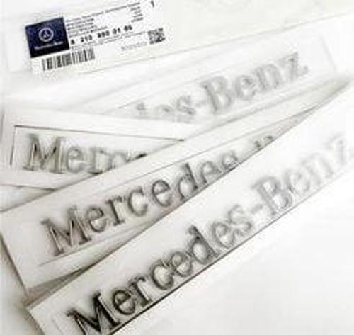 Mercedes-Benz Uyumlu Krom Bagaj Logosu (AL-66)