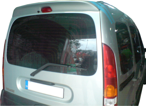 Renault Kangoo Eski Kasa Anatomik Spoiler Boyalı