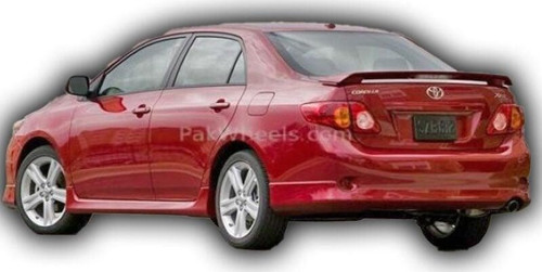 Toyota Corolla Sedan 2007-2011 Işıklı Spoiler Boyalı