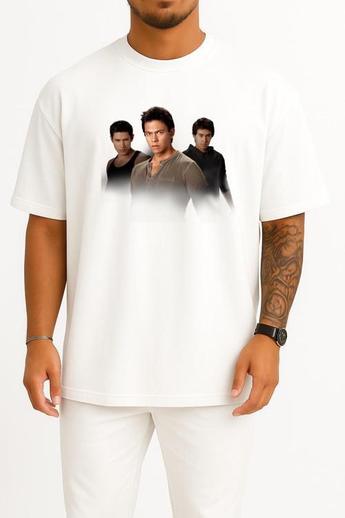 Oversize Tyson Houseman Robert Pattinson Booboo Stewart Göğüs Tasarımlı Unisex T-Shirt