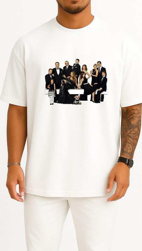 Oversize Modern Family, Season 5 Modern Family Göğüs Tasarımlı Unisex T-Shirt