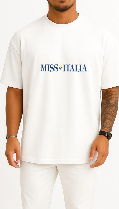 Oversize Miss İtalia Göğüs Tasarımlı Unisex T-Shirt