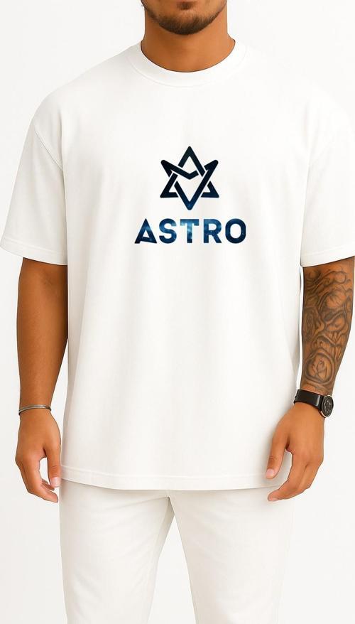 Oversize Astro K-Pop Spring Up Autumn Story Puss İn Boots Göğüs Tasarımlı Unisex T-Shirt