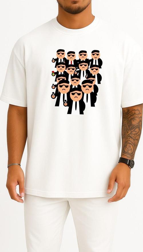 Oversize Men, Gangster, Robbery, Pistol, Person, Criminal Göğüs Tasarımlı Unisex T-Shirt
