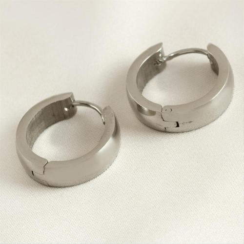 Halka Lüks Çelik Küpe 1,5 Cm